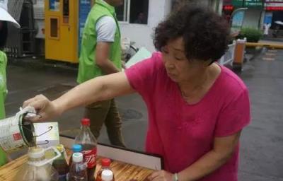 三種生活垃圾，都是養花「好幫手」，埋進盆裡，花卉枝葉油綠一年